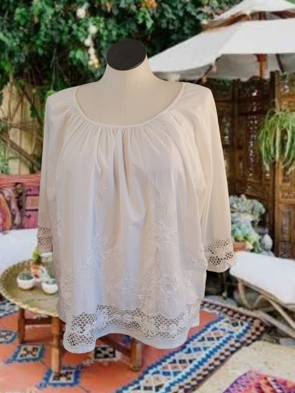 Solitaire White Embroidered Peasant Blouse